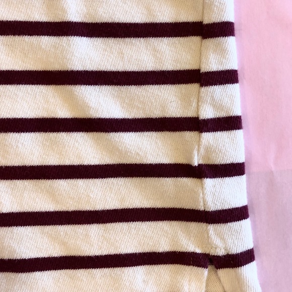 Old Navy Women’s Striped T-shirt - Picture 3 of 4